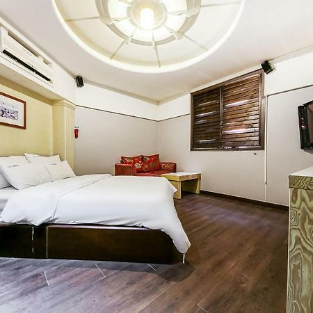 Hotel Rooky Тэджон Экстерьер фото
